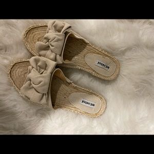espadrille bow sandal
